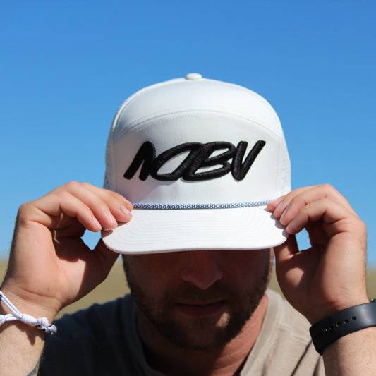 'Driven' Chainlink Snapback - White